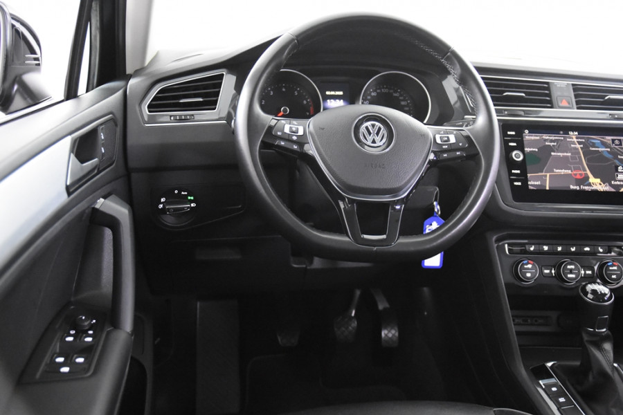 Volkswagen Tiguan 1.5 TSI Comfortline *1ste Eigenaar*Leer*Panoramadak*