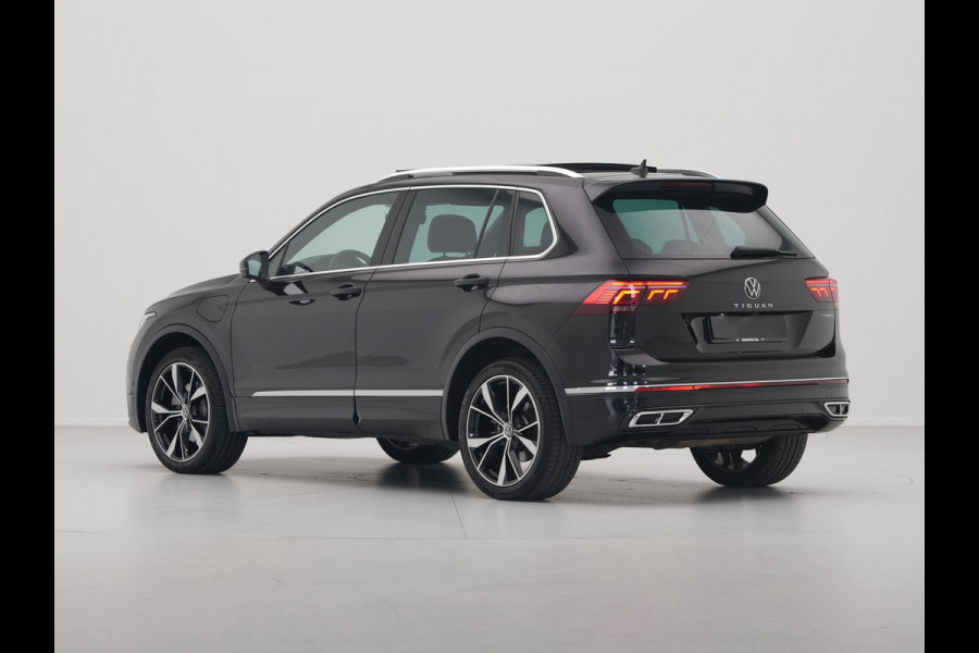 Volkswagen Tiguan 1.4 TSI 245pk eHybrid R-Line Leer Panorama dak trekhaak 20" velgen 360 Camera IQ light 2