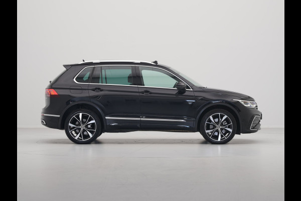 Volkswagen Tiguan 1.4 TSI 245pk eHybrid R-Line Leer Panorama dak trekhaak 20" velgen 360 Camera IQ light 2