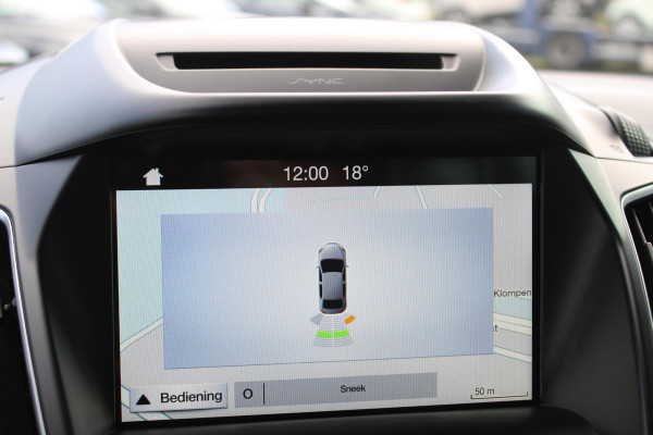 Ford C-MAX 1.0 EcoBoost 125 PK Titanium | Electrische achterklep | Voorruitverwarming | Climate Control | Navigatie | PDC Achter | Cruise Control | Panoramadak
