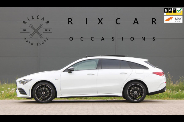 Mercedes-Benz CLA-Klasse Shooting Brake 250e PremiumPlus AMG-Line Night Panodak Leder