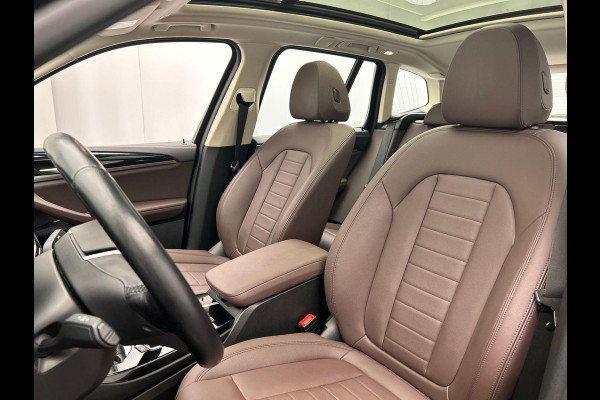 BMW iX3 Executive 80 kWh Trekhaak Pano/dak Leder Apple/Carplay
