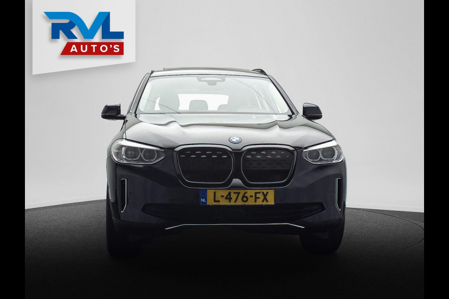 BMW iX3 Executive 80 kWh Trekhaak Pano/dak Leder Apple/Carplay