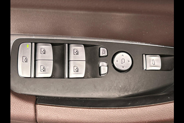 BMW iX3 Executive 80 kWh Trekhaak Pano/dak Leder Apple/Carplay