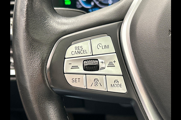 BMW iX3 Executive 80 kWh Trekhaak Pano/dak Leder Apple/Carplay