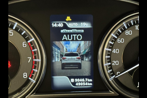 Suzuki Vitara 1.4 Boosterjet Style Smart Hybrid AllGrip Adaptive cruise Climate control Panoramadak Apple / Android Navigatie