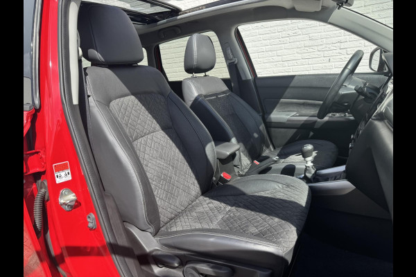 Suzuki Vitara 1.4 Boosterjet Style Smart Hybrid AllGrip Adaptive cruise Climate control Panoramadak Apple / Android Navigatie