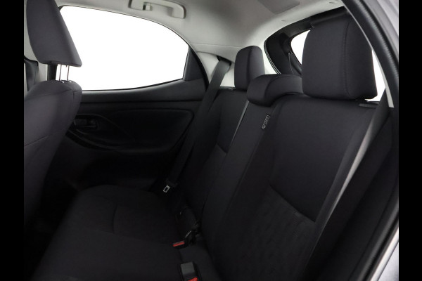 Toyota Yaris Active Mazda 2 | Apple Carplay/Android Auto | Adaptive Cruise Control | Stoelverwarming Toyota Yaris Active Mazda 2 | Apple Carplay/Android Auto | Adaptive Cruise Control | Stoelverwarming