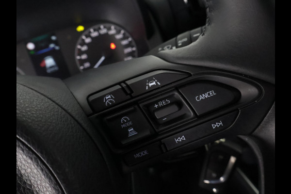 Toyota Yaris Active Mazda 2 | Apple Carplay/Android Auto | Adaptive Cruise Control | Stoelverwarming Toyota Yaris Active Mazda 2 | Apple Carplay/Android Auto | Adaptive Cruise Control | Stoelverwarming