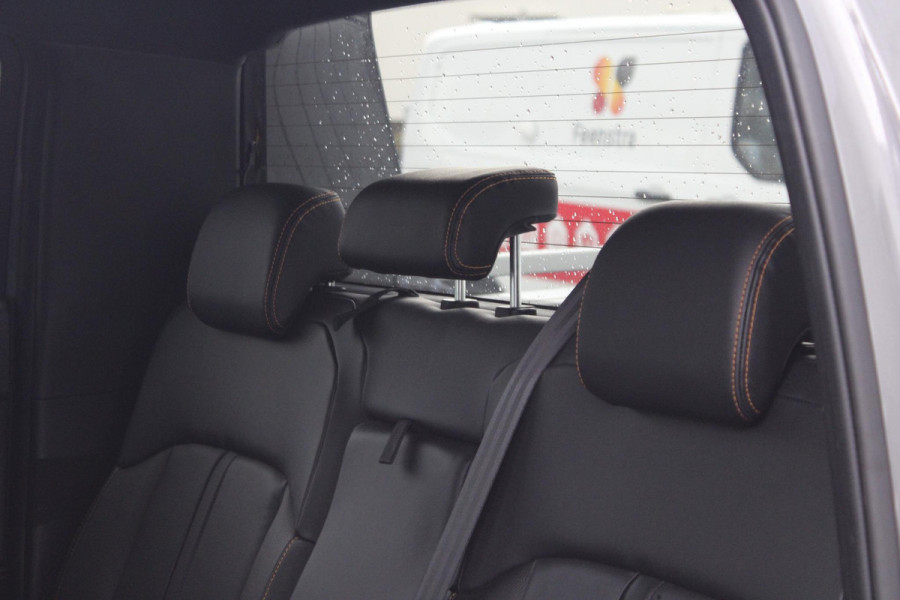 Ford Ranger 2.3 PHEV Wildtrak Double Cab 281pk | 0,99% Rentactie |  5 persoons! | Technology Pack Plus Trailer | Cargo Area Pack | Power Rollertop | Prijs excl. BTW incl. BPM | laadkabel mode 3 16A
