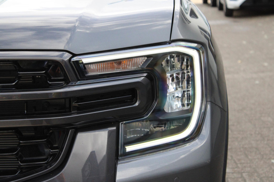 Ford Ranger 2.3 PHEV Wildtrak Double Cab 281pk | 0,99% Rentactie |  5 persoons! | Technology Pack Plus Trailer | Cargo Area Pack | Power Rollertop | Prijs excl. BTW incl. BPM | laadkabel mode 3 16A