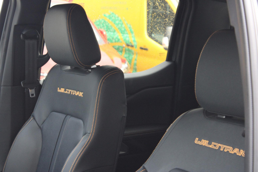 Ford Ranger 2.3 PHEV Wildtrak Double Cab 281pk | 0,99% Rentactie |  5 persoons! | Technology Pack Plus Trailer | Cargo Area Pack | Power Rollertop | Prijs excl. BTW incl. BPM | laadkabel mode 3 16A