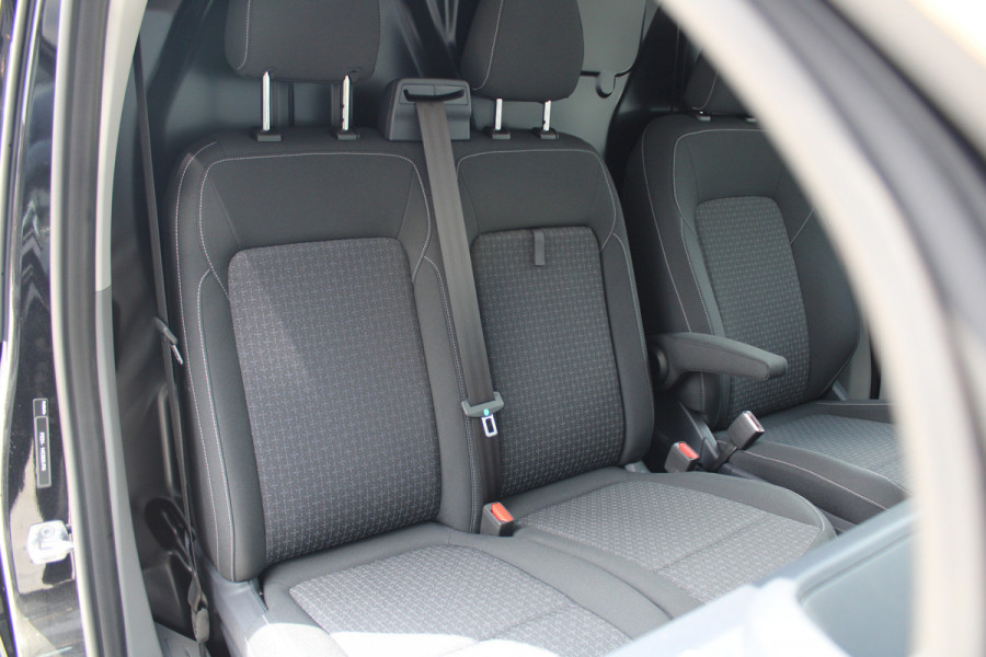 Ford Transit Custom 320 2.0 TDCI L2H1 Trend 136pk - Carplay - Android - LED koplampen - Stoelverwarming - 70l tank - Rijklaar