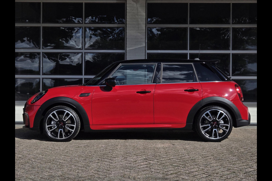 MINI Mini 2.0 Cooper S John Cooper Works | ADAPTIVE CRUISE | HEAD UP | KEYLESS | CAMERA | ADAPTIEF ONDERSTEL |