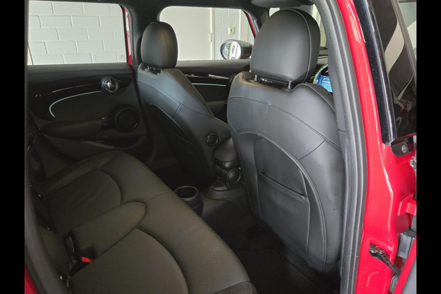 MINI Mini 2.0 Cooper S John Cooper Works | ADAPTIVE CRUISE | HEAD UP | KEYLESS | CAMERA | ADAPTIEF ONDERSTEL |