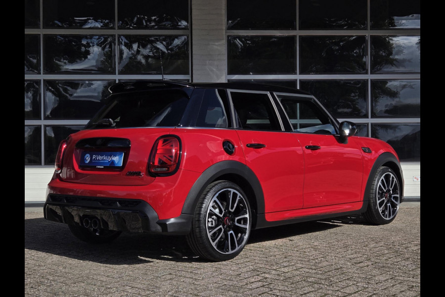 MINI Mini 2.0 Cooper S John Cooper Works | ADAPTIVE CRUISE | HEAD UP | KEYLESS | CAMERA | ADAPTIEF ONDERSTEL |