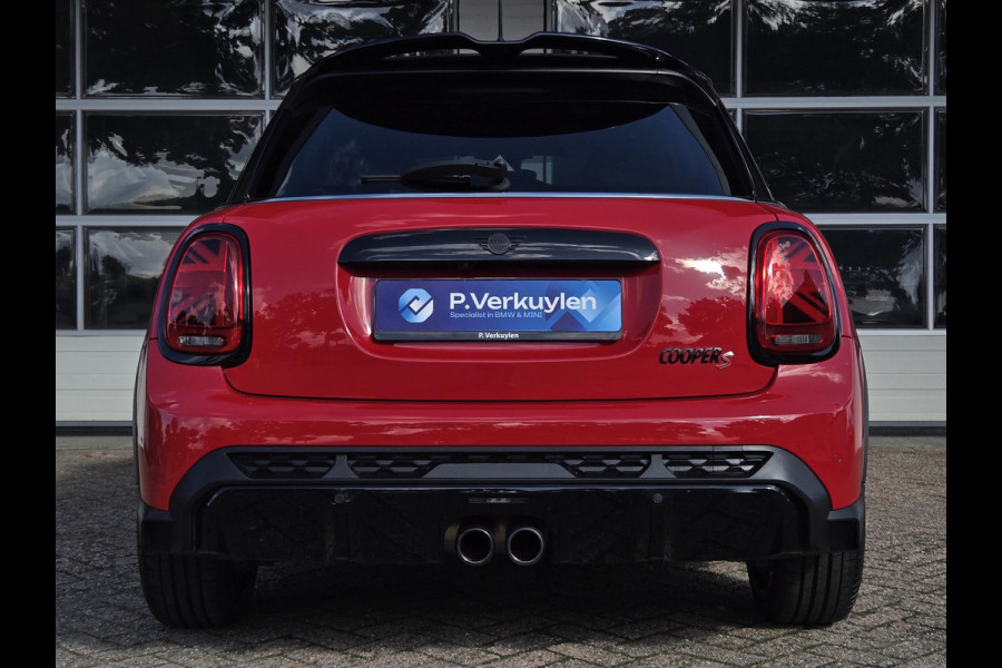 MINI Mini 2.0 Cooper S John Cooper Works | ADAPTIVE CRUISE | HEAD UP | KEYLESS | CAMERA | ADAPTIEF ONDERSTEL |