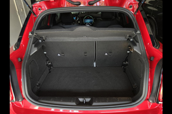 MINI Mini 2.0 Cooper S John Cooper Works | ADAPTIVE CRUISE | HEAD UP | KEYLESS | CAMERA | ADAPTIEF ONDERSTEL |