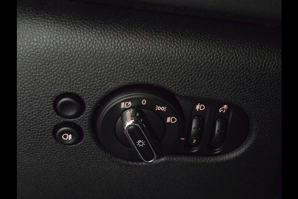 MINI Mini 2.0 Cooper S John Cooper Works | ADAPTIVE CRUISE | HEAD UP | KEYLESS | CAMERA | ADAPTIEF ONDERSTEL |