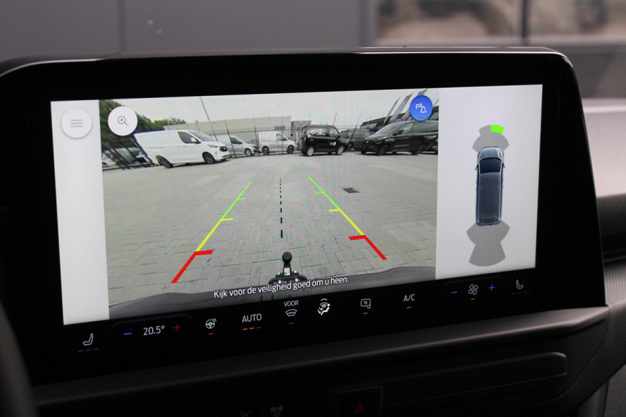 Ford Transit Custom 320 2.0 TDCI L2H1 Limited DC 150pk - Trekhaak - ACC - Navi - Blind Spot - Stoel/Stuurverwarming - Carplay - Rijklaar