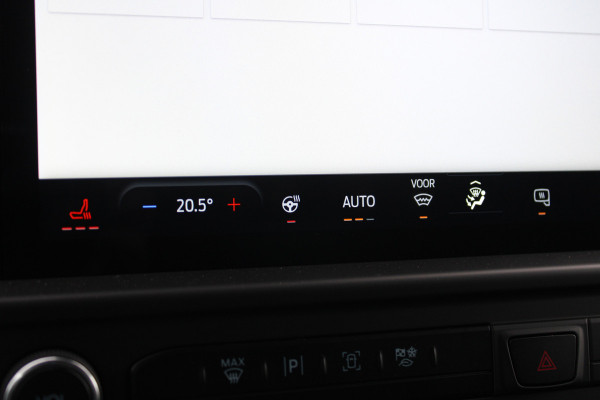 Ford Transit Custom 320 2.0 TDCI L2H1 Limited DC 150pk - Trekhaak - ACC - Navi - Blind Spot - Stoel/Stuurverwarming - Carplay - Rijklaar