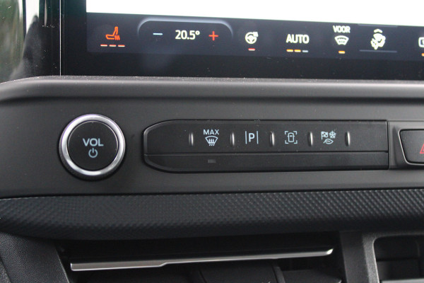 Ford Transit Custom 320 2.0 TDCI L2H1 Limited DC 150pk - Trekhaak - ACC - Navi - Blind Spot - Stoel/Stuurverwarming - Carplay - Rijklaar