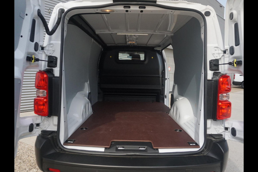 Citroën ë-Jumpy L3 75 kWh | camera | navi incl. Apple Carplay | betimmering | sidebars | backbar | comfort scheidingswand