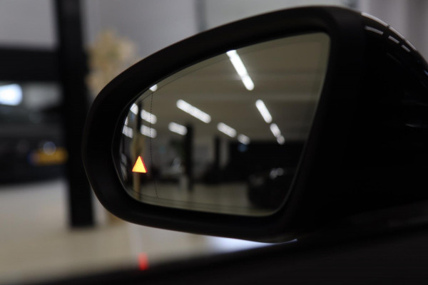 Mercedes-Benz CLA-Klasse AMG 35 4MATIC Premium Plus / PANO/CARPLAY/HK/360CAM/VOL