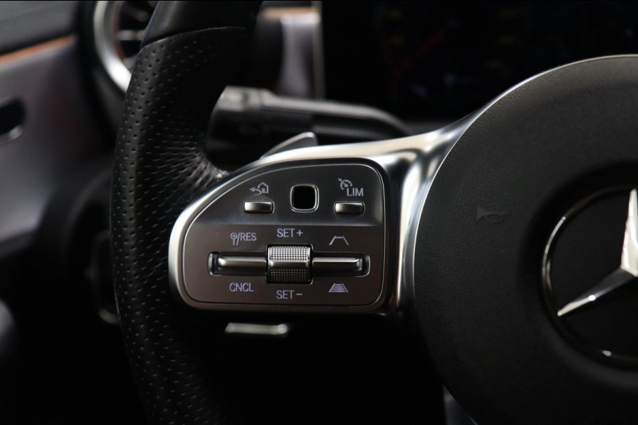 Mercedes-Benz CLA-Klasse AMG 35 4MATIC Premium Plus / PANO/CARPLAY/HK/360CAM/VOL