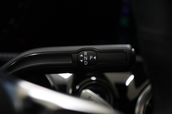 Mercedes-Benz CLA-Klasse AMG 35 4MATIC Premium Plus / PANO/CARPLAY/HK/360CAM/VOL