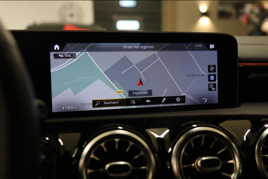 Mercedes-Benz CLA-Klasse AMG 35 4MATIC Premium Plus / PANO/CARPLAY/HK/360CAM/VOL