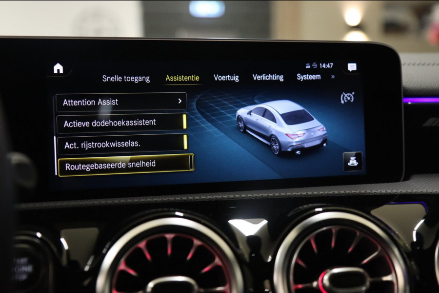 Mercedes-Benz CLA-Klasse AMG 35 4MATIC Premium Plus / PANO/CARPLAY/HK/360CAM/VOL