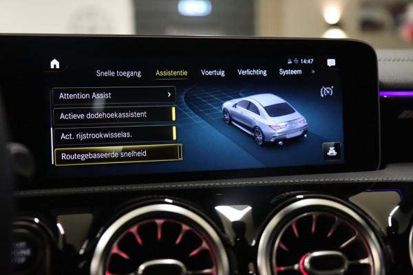 Mercedes-Benz CLA-Klasse AMG 35 4MATIC Premium Plus / PANO/CARPLAY/HK/360CAM/VOL