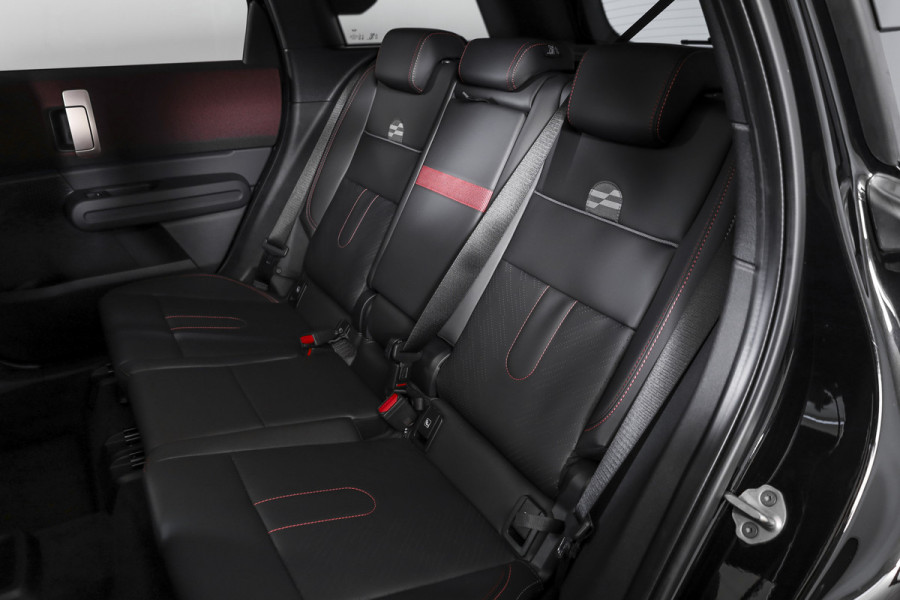MINI Countryman 1.5 C John Cooper Works XL | S/K-Panodak | Dig. Cockpit | Adapt. Cruise | Elek. Stoel | Stoel-+Stuurverw. | Harman/Kardon |  PDC | 360 Camera | NAV + App. Connect | ECC | Elek. Klep. | Elek. Trekhaak | LM 20" | 7885