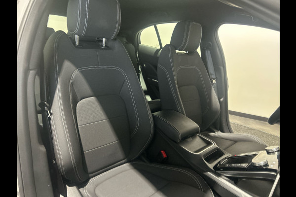 Jaguar I-PACE EV320 S Business Pack 90 kWh Elektrisch bediende achterklep | Meridian Sound System | Topkleur! |