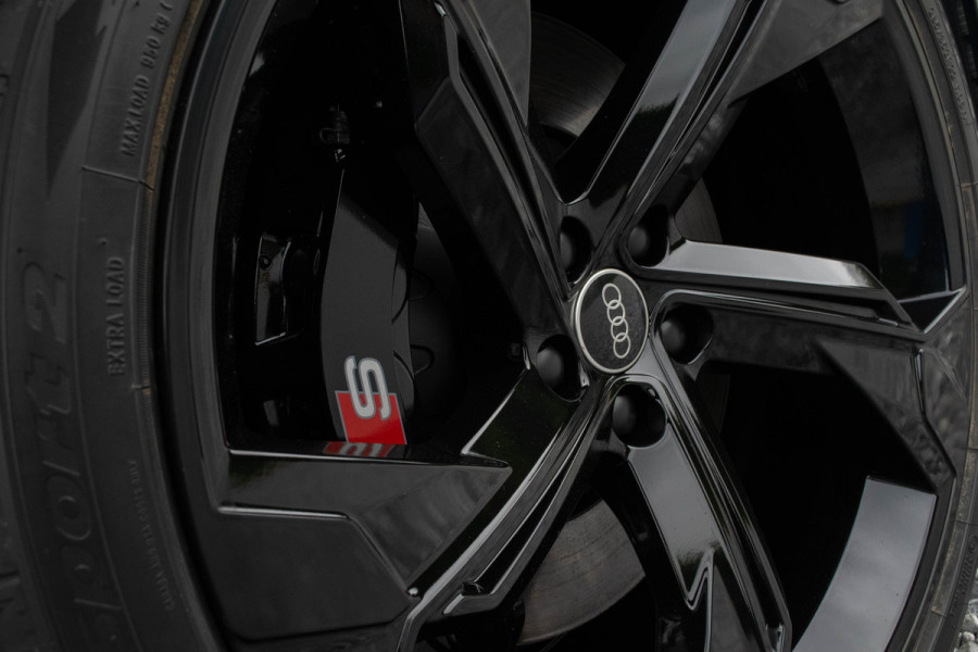 Audi e-tron S Quattro 371kW / Massage-Ventilatie/ B&O/ Aero pakket/ Adaptive Cruise Control/ Panoramadak/ 371kW (504PK)