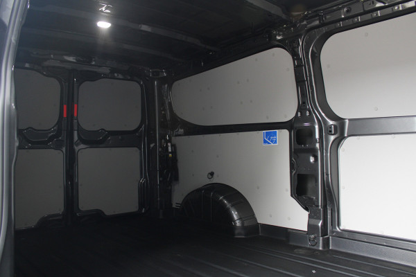 Ford Transit Custom 320 2.0 TDCI L2H1 Trend 170pk - Camera - Carplay - Android - LED koplampen - Stoelverwarming - 70l tank - Rijklaar Ford Transit Custom 320 2.0 TDCI L2H1 Trend 170pk - Camera - Carplay - Android - LED koplampen - Stoelverwarming - 70l tank - Rijklaar
