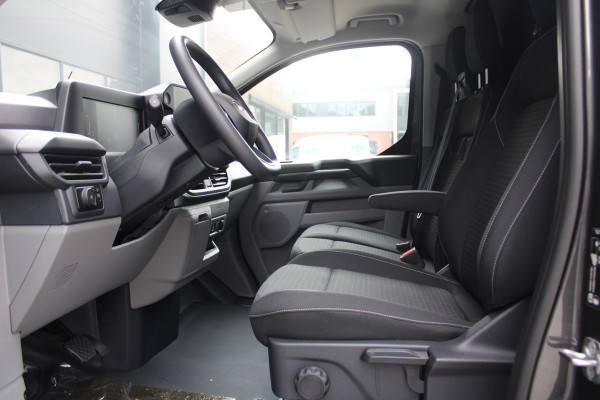 Ford Transit Custom 320 2.0 TDCI L2H1 Trend 170pk - Camera - Carplay - Android - LED koplampen - Stoelverwarming - 70l tank - Rijklaar Ford Transit Custom 320 2.0 TDCI L2H1 Trend 170pk - Camera - Carplay - Android - LED koplampen - Stoelverwarming - 70l tank - Rijklaar