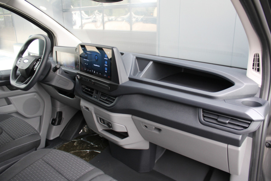 Ford Transit Custom 320 2.0 TDCI L2H1 Trend 170pk - Camera - Carplay - Android - LED koplampen - Stoelverwarming - 70l tank - Rijklaar Ford Transit Custom 320 2.0 TDCI L2H1 Trend 170pk - Camera - Carplay - Android - LED koplampen - Stoelverwarming - 70l tank - Rijklaar