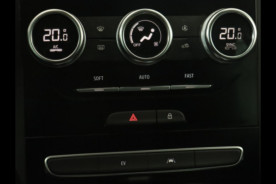 Renault Mégane 1.6 E-Tech Plug-In Hybrid 160 Intens | Half leder | Carplay | Full LED | Keyless | Navigatie | Parkeerhulp | Cruise control | Sfeerverlichting | Climate control