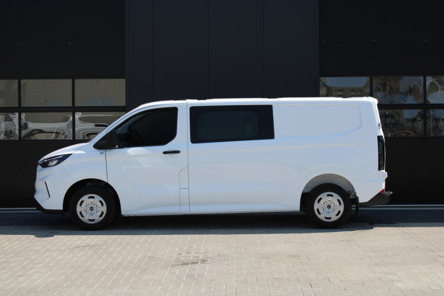 Ford Transit Custom 320 2.0 TDCI L2H1 Trend DC 136pk - Carplay - Android - Camera - Trekhaak - LED koplampen - Stoel + Stuurverwarming - Rijklaar Ford Transit Custom 320 2.0 TDCI L2H1 Trend DC 136pk - Carplay - Android - Camera - Trekhaak - LED koplampen - Stoel + Stuurverwarming - Rijklaar
