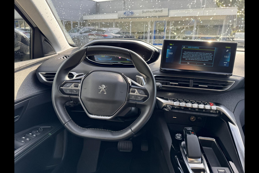 Peugeot 3008 1.6 HYbrid 225 Allure Pack Business 200pk PHEV | Elektrische Achterklep | Stoelverwarming | Dodehoeksensoren Peugeot 3008 1.6 HYbrid 225 Allure Pack Business 200pk PHEV | Elektrische Achterklep | Stoelverwarming | Dodehoeksensoren