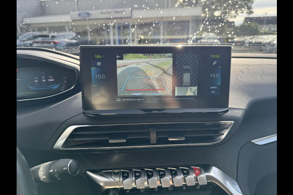 Peugeot 3008 1.6 HYbrid 225 Allure Pack Business 200pk PHEV | Elektrische Achterklep | Stoelverwarming | Dodehoeksensoren Peugeot 3008 1.6 HYbrid 225 Allure Pack Business 200pk PHEV | Elektrische Achterklep | Stoelverwarming | Dodehoeksensoren