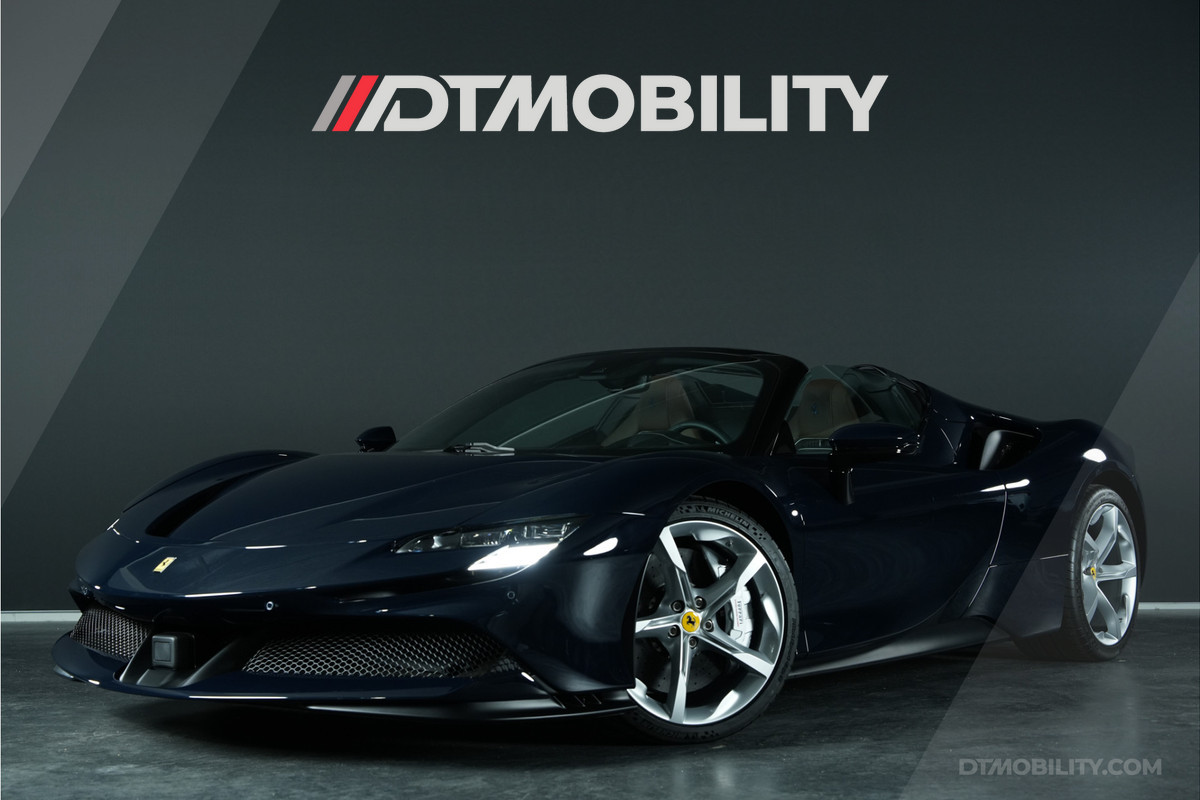 Ferrari SF90 Spider 4.0 V8 | Blu Pozzi | Daytona Seats Cioccolato | Ferrari SF90 Spider 4.0 V8 | Blu Pozzi | Daytona Seats Cioccolato |