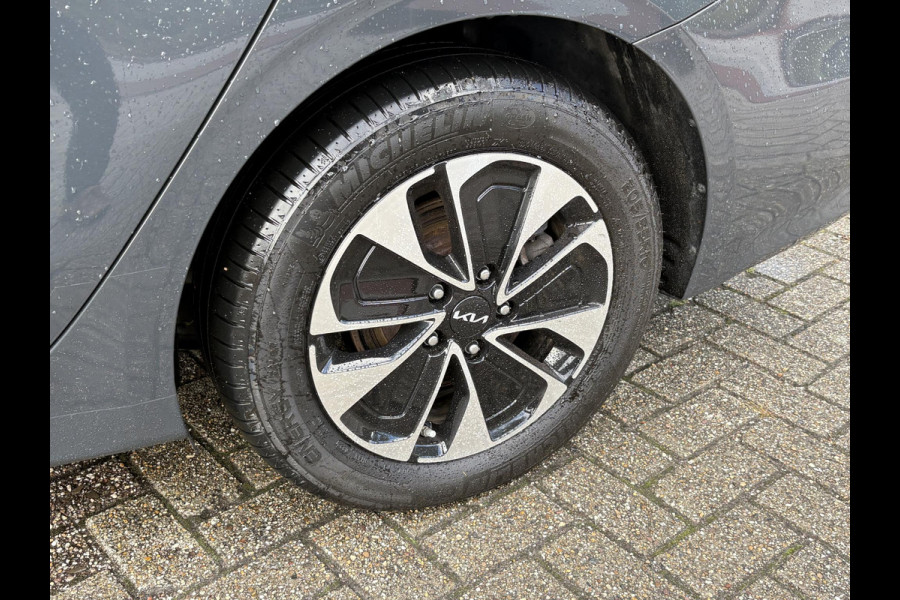 Kia Ceed Sportswagon 1.6 GDI PHEV DynamicLine 140pk Automaat | Stoelverwarming | Camera | Navigatie | Climate control