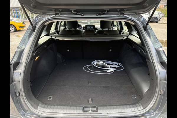 Kia Ceed Sportswagon 1.6 GDI PHEV DynamicLine 140pk Automaat | Stoelverwarming | Camera | Navigatie | Climate control