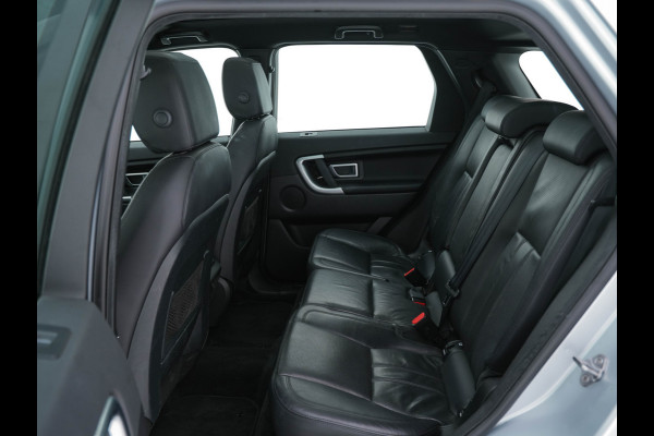 Land Rover Discovery Sport 2.0 TD4 AWD Urban Series SE Dynamic (INCL-BTW) Aut. *PANO | LUXURY-LEATHER | XENON | CAMERA | NAVI-FULLMAP | MERIDIAN-AUDIO | ECC | PDC | CRUISE | LANE-ASSIST | HEATED-COMFORTSEATS | SHIFT-PADDLES |  TOWBAR | 19"ALU* Land Rover Discovery Sport 2.0 TD4 AWD Urban Series SE Dynamic (INCL-BTW) Aut. *PANO | LUXURY-LEATHER | XENON | CAMERA | NAVI-FULLMAP | MERIDIAN-AUDIO | ECC | PDC | CRUISE | LANE-ASSIST | HEATED-COMFORTSEATS | SHIFT-PADDLES |  TOWBAR | 19"ALU*