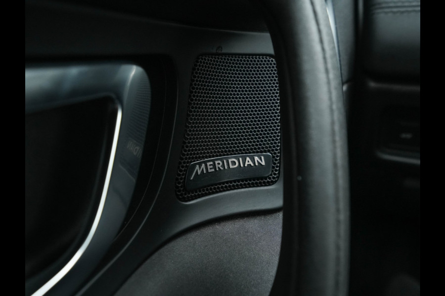 Land Rover Discovery Sport 2.0 TD4 AWD Urban Series SE Dynamic (INCL-BTW) Aut. *PANO | LUXURY-LEATHER | XENON | CAMERA | NAVI-FULLMAP | MERIDIAN-AUDIO | ECC | PDC | CRUISE | LANE-ASSIST | HEATED-COMFORTSEATS | SHIFT-PADDLES |  TOWBAR | 19"ALU* Land Rover Discovery Sport 2.0 TD4 AWD Urban Series SE Dynamic (INCL-BTW) Aut. *PANO | LUXURY-LEATHER | XENON | CAMERA | NAVI-FULLMAP | MERIDIAN-AUDIO | ECC | PDC | CRUISE | LANE-ASSIST | HEATED-COMFORTSEATS | SHIFT-PADDLES |  TOWBAR | 19"ALU*