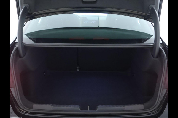 Audi A3 Limousine 30 TFSI Business edition Virtual Cockpit | CarPlay | LED