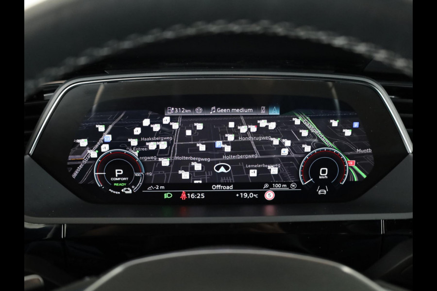 Audi Q8 e-tron 50 quattro Edition 95 kWh 340pk | Lederen bekleding | | 20 inch lichtmetalen velgen | Elektrisch verstelbare voorstoelen met geheugen | Parkeercamera |